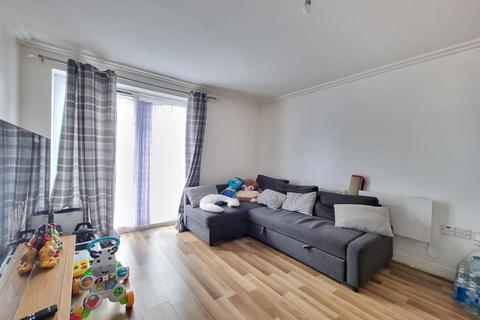 1 bedroom flat for sale, Abbey Road, Barking