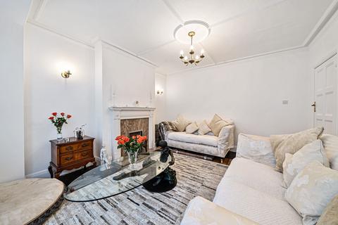 3 bedroom end of terrace house for sale, Pollards Hill South, London SW16