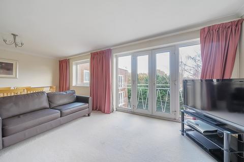 2 bedroom apartment for sale, Chesswood Way, Pinner, HA5