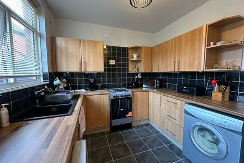 3 bedroom semi-detached house for sale, Canterbury Drive, Bury, BL8