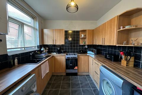 3 bedroom semi-detached house for sale, Canterbury Drive, Bury, BL8