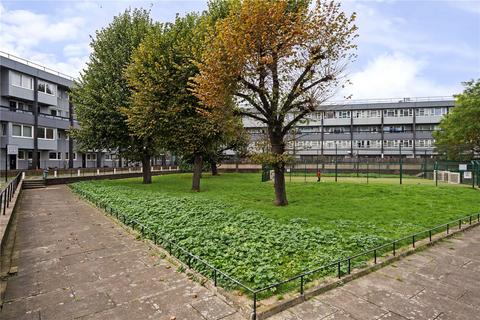 3 bedroom maisonette for sale, Canute Gardens, London SE16