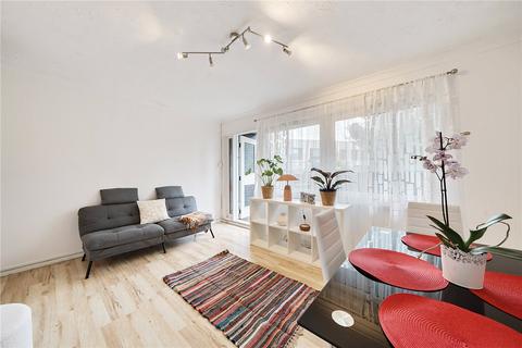 3 bedroom maisonette for sale, Canute Gardens, London SE16