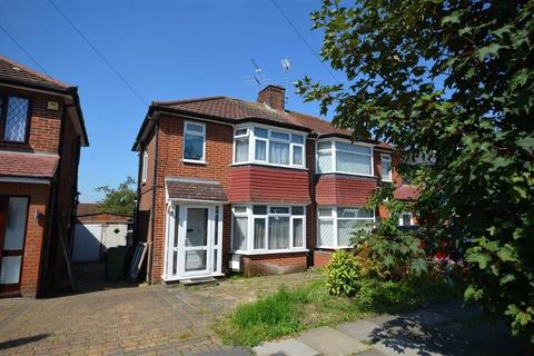 3 bedroom semi-detached house for sale, Thistlecroft Gardens, Stanmore HA7