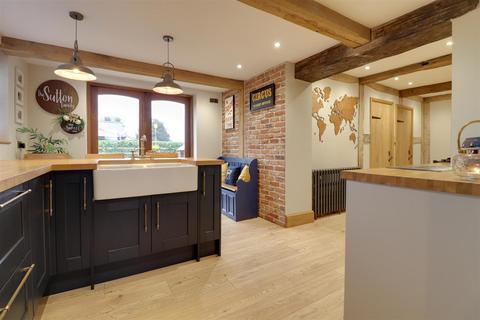 The Cottage Cherry Lane, Church Lawton, Stoke-on-trent, ST7 3QZ