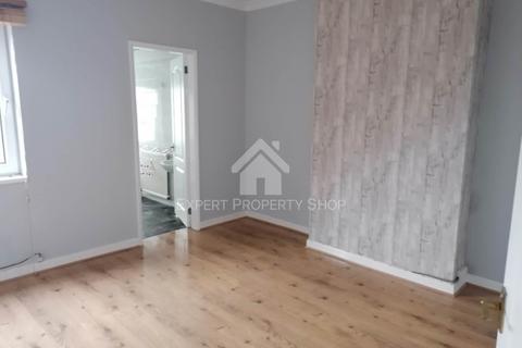 2 bedroom house to rent, 196 Gateford Road, Worksop