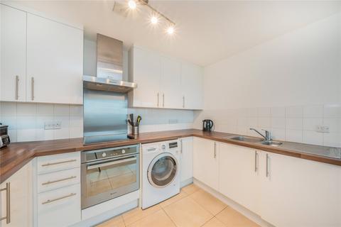 2 bedroom apartment for sale, Admiral House, London SW8