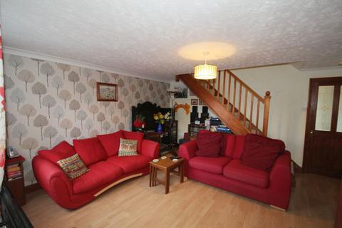 3 bedroom end of terrace house for sale, Lowry Close, Haverhill CB9