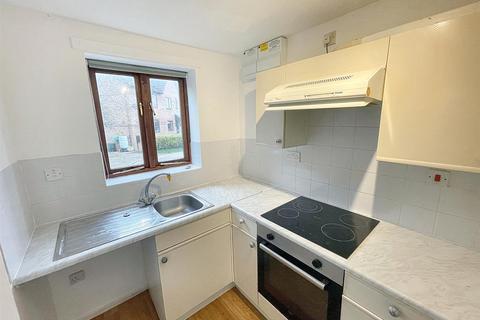 2 bedroom terraced house for sale, Shoemaker Close, Astcote