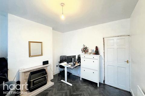 2 bedroom terraced house for sale, Ealing Avenue, Basford