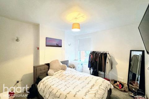 42 Ealing Avenue, Nottingham, NG6 0BB