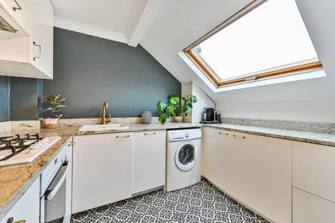 2 bedroom flat to rent, Osbaldeston Road, Upper Clapton, London, N16