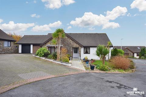 3 bedroom detached bungalow for sale, Swallow Dale, Saundersfoot