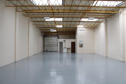 Industrial unit to rent, Multipark Dunstall Hill, Wolverhampton WV6