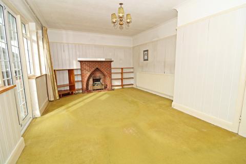 3 bedroom detached house for sale, Hayes Way, Park Langley, Beckenham, BR3