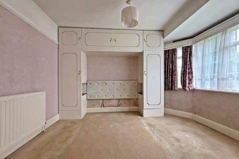 88 Hayes Way, Beckenham, BR3 6RS