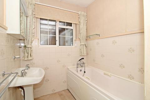 88 Hayes Way, Beckenham, BR3 6RS