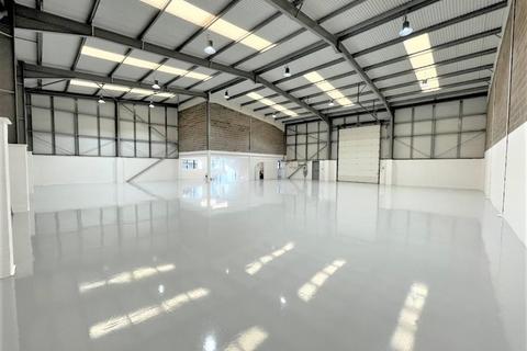 Industrial unit to rent, Headley Park 9, Reading RG5