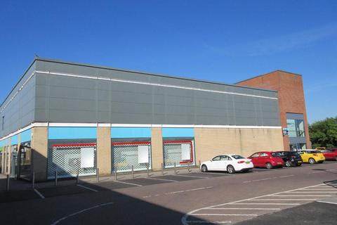 Convenience store to rent, The Parade, Newton Aycliffe  DL5