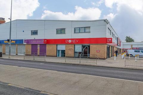 Retail property park to rent, M Park Kingston, Hull HU9