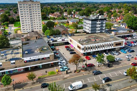 Retail property pop up to rent, M The Lanes, Sutton Coldfield B73