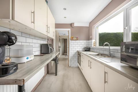 55 Heol Illtyd, Neath, SA10 7SG