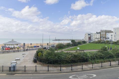 1 bedroom apartment for sale, Marine Gardens, Margate, CT9