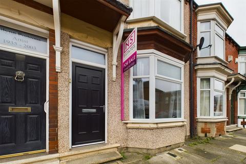 3 bedroom terraced house for sale, Clive Road, Linthorpe, Middlesbrough, TS5