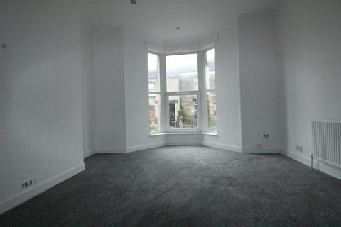 1 bedroom apartment to rent, Union Street, Heckmondwike