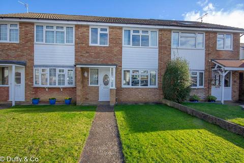 3 bedroom terraced house to rent, Marle Avenue, Burgess Hill, West Sussex