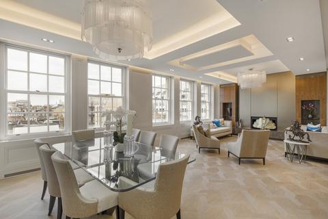 4 bedroom apartment for sale, Orchard Court, London W1H