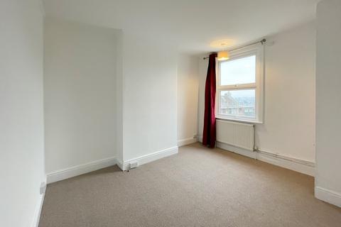 2 bedroom flat to rent, Withleigh Road, Bristol BS4