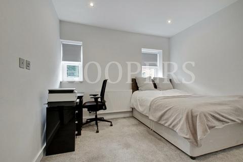 2 bedroom flat for sale, Dollis Hill Lane, London, NW2