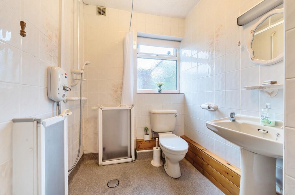 Downstairs Bathroom