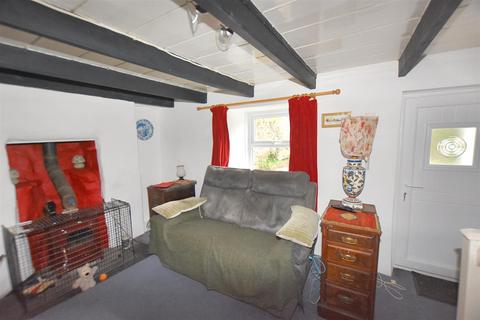 2 bedroom end of terrace house for sale, The Bank, Blowinghouse, Redruth