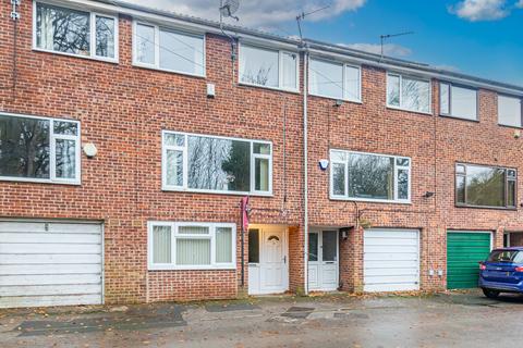 4 bedroom terraced house for sale, Leeds LS8