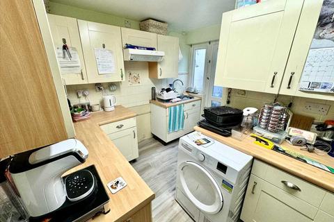 14 Abercerdin Road, Evanstown, Porth, CF39 8RP