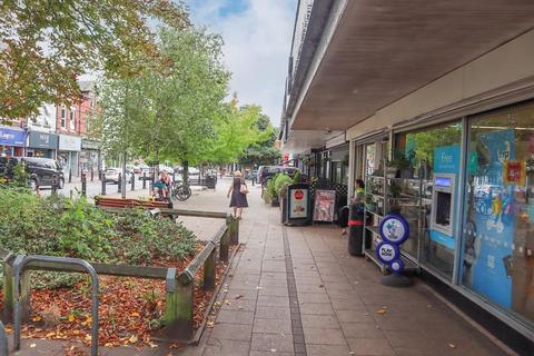 Convenience store for sale, Heaton Moor, Stockport SK4