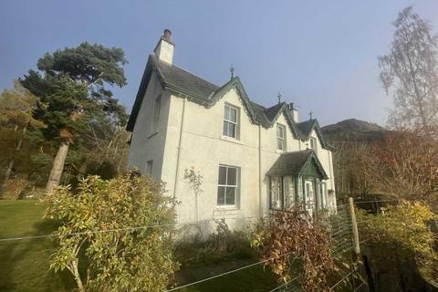 3 bedroom detached house to rent, Kinloch Rannoch,