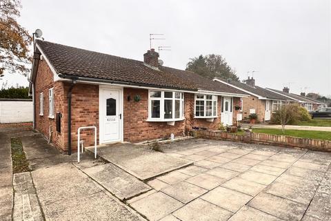 3 bedroom semi-detached bungalow for sale, St. Marys Close, Wigginton