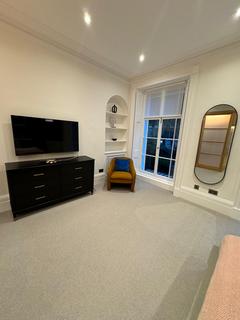 2 bedroom flat to rent, Gloucester Place, London NW1