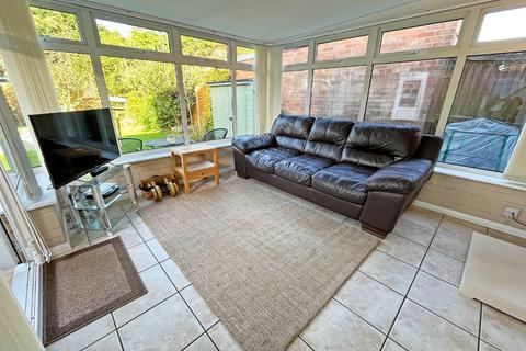 3 bedroom detached house for sale, Basil Green, Peterborough PE2