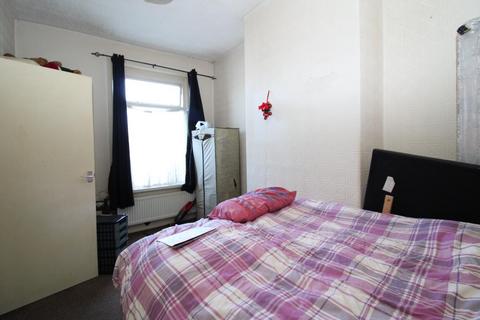 2 bedroom terraced house for sale, Kemp Street, Fleetwood FY7