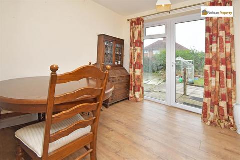 45 Bernard Grove, Stoke-on-trent, ST3 7NZ