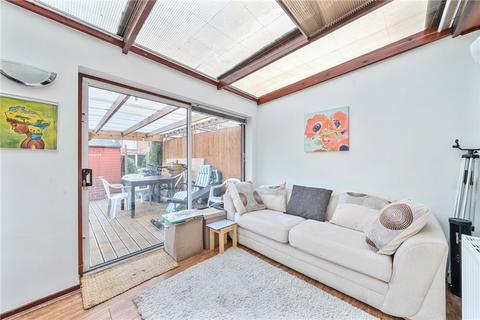 3 bedroom end of terrace house for sale, Sandbourne Road, London