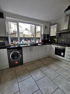 6 bedroom house to rent, St Helens Road, Brynmill, Swansea