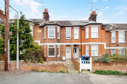 2 bedroom terraced house to rent, Philip Road, Ipswich, IP2