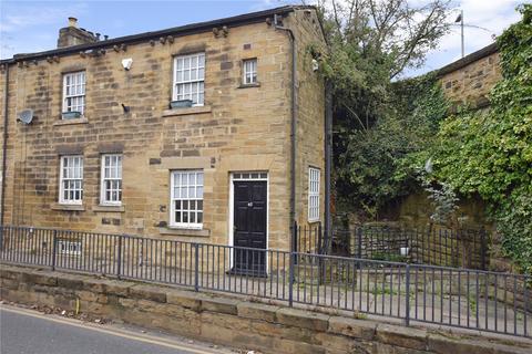 2 bedroom end of terrace house for sale, High Street, Morley, Leeds, West Yorkshire