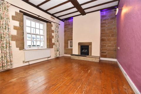 2 bedroom end of terrace house for sale, High Street, Morley, Leeds, West Yorkshire