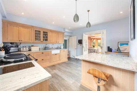 4 bedroom semi-detached house for sale, St. Peters Street, Bishops Waltham, Southampton, Hampshire, SO32